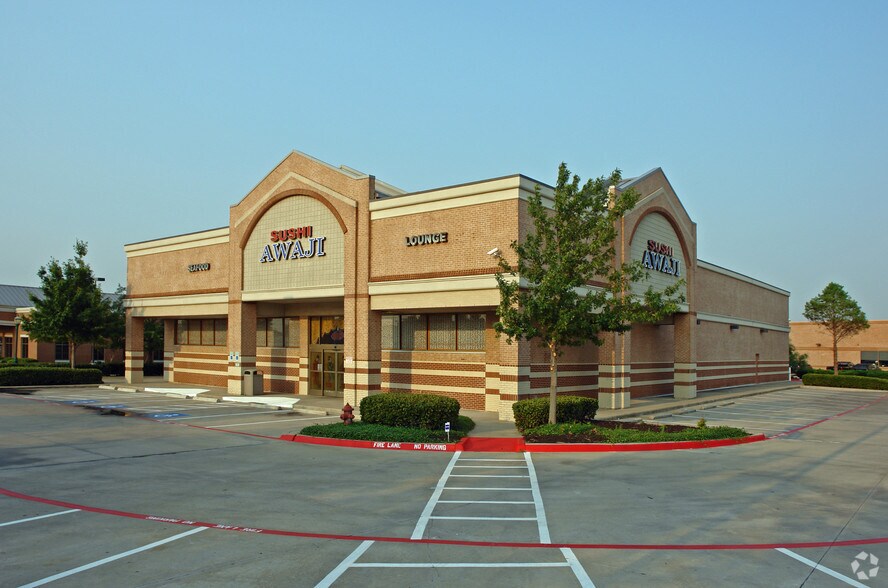 More Photos Of 7835 N MacArthur Blvd, Irving Freestanding For Lease