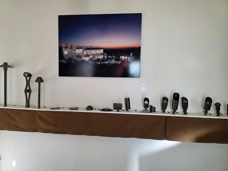 More Photos Of 37234 N Cave Creek Rd, Cave Creek Office For Sale