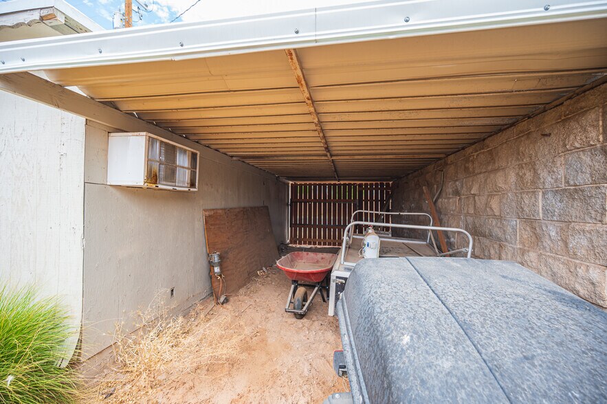 More Photos Of 5900 Cassedy Ln, Las Vegas Apartments For Sale