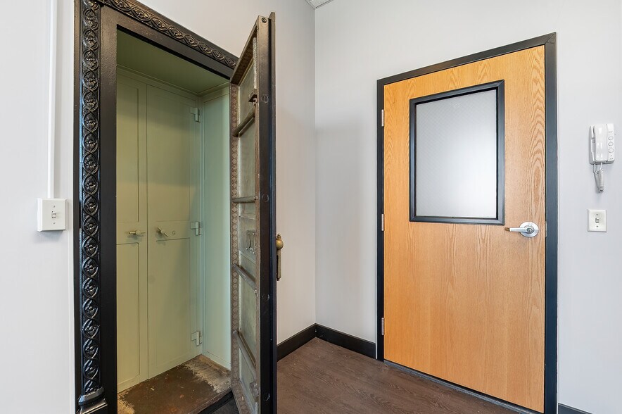 More Photos Of 2 S Main St, Pittston Loft Creative Space For Lease