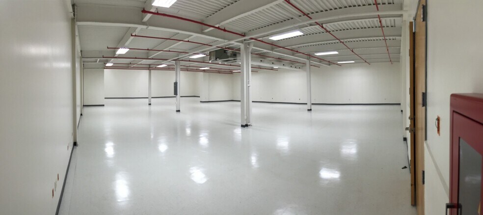 Primary Photo Of 1180 Seminole Trl, Charlottesville Warehouse For Lease