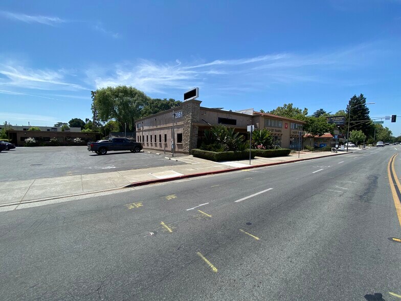 More Photos Of 2061 Lincoln Ave, San Jose Storefront Retail Office For Sale