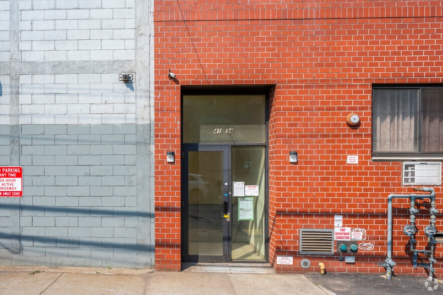 More Photos Of 4134 Haight St, Flushing Apartments For Sale