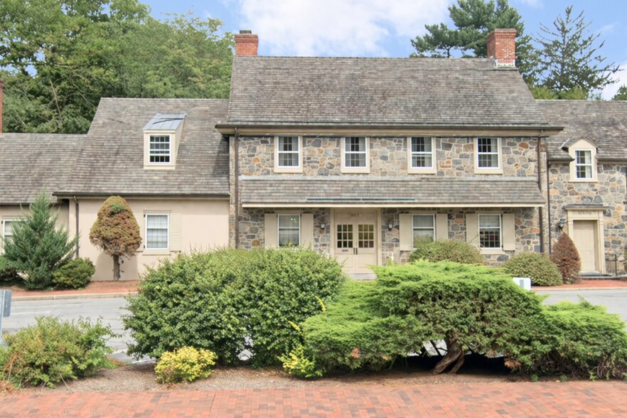 More Photos Of 5809-5811 Kennett Pike, Wilmington Medical For Sale