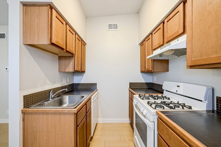 More Photos Of 3107 Speedway, Austin Apartments For Sale
