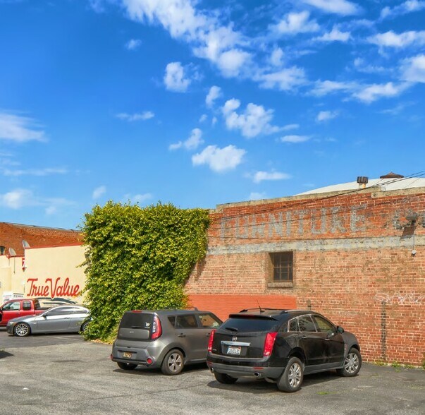 More Photos Of 1141 S Pacific Ave, San Pedro General Retail For Lease