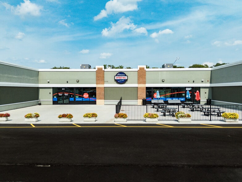 More Photos Of 8301-8349 Indianapolis Blvd, Highland Unknown For Lease