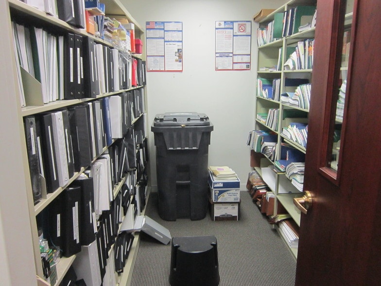 More Photos Of 1665-1695 Elk Blvd, Des Plaines Office For Lease