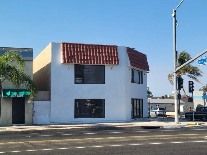 More Photos Of 2101 Pacific Coast Hwy, Lomita Storefront Retail Office For Lease