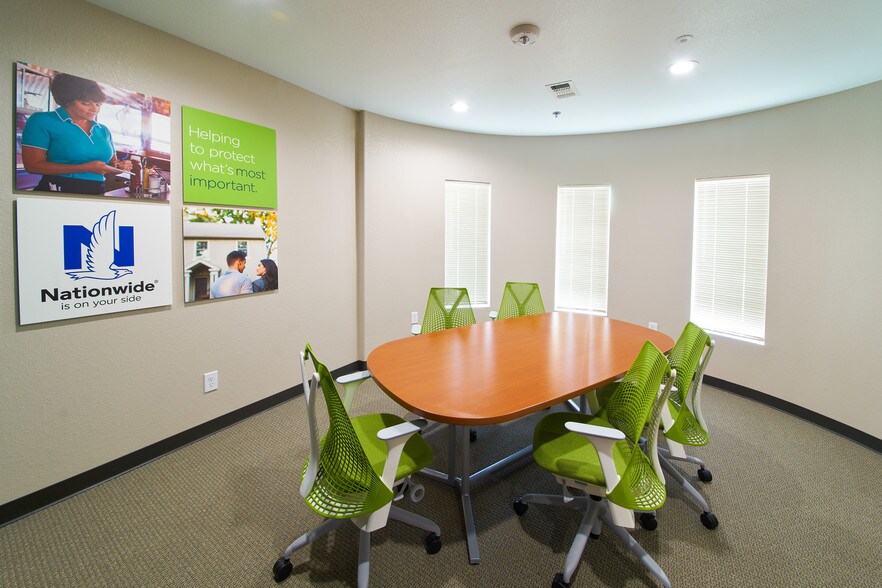 More Photos Of Greatwood Parkway, Sugar Land Office For Sale