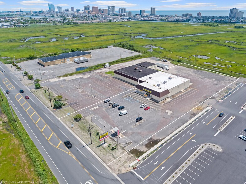 More Photos Of 4910 Wellington Ave, Ventnor City Freestanding For Lease