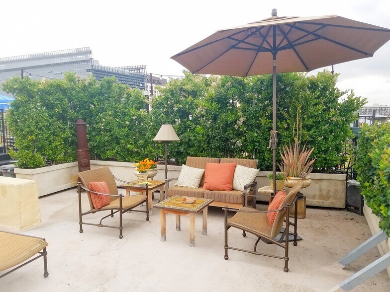 More Photos Of 108 W 2nd St, Los Angeles Apartments For Sale