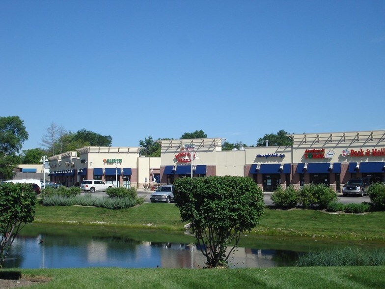 More Photos Of 28950 Rte. 120, Lakemoor Storefront Retail Office For Lease