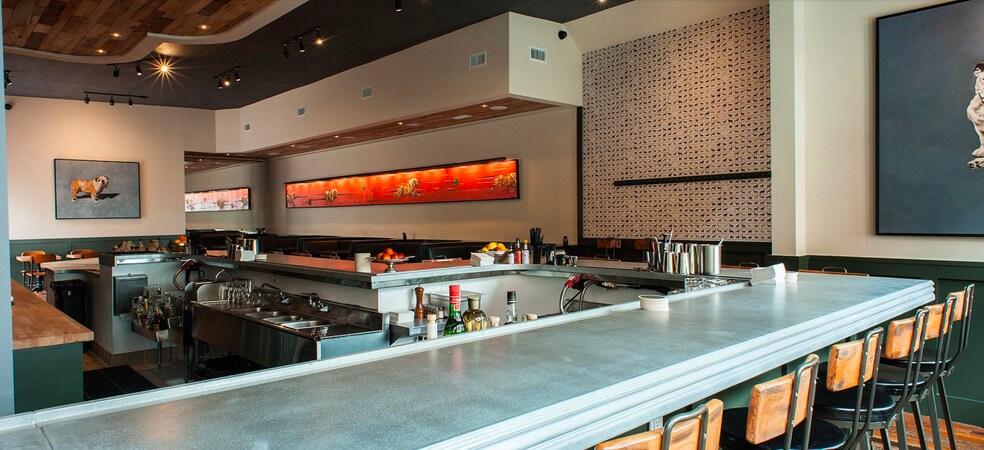 More Photos Of 11050 Magnolia Blvd, North Hollywood Restaurant For Lease