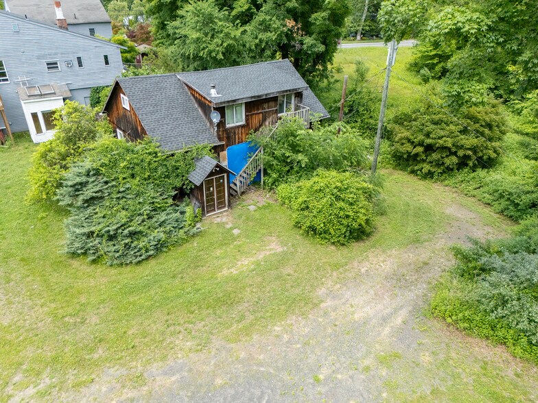 More Photos Of 329 Kent Rd, New Milford Apartments For Sale
