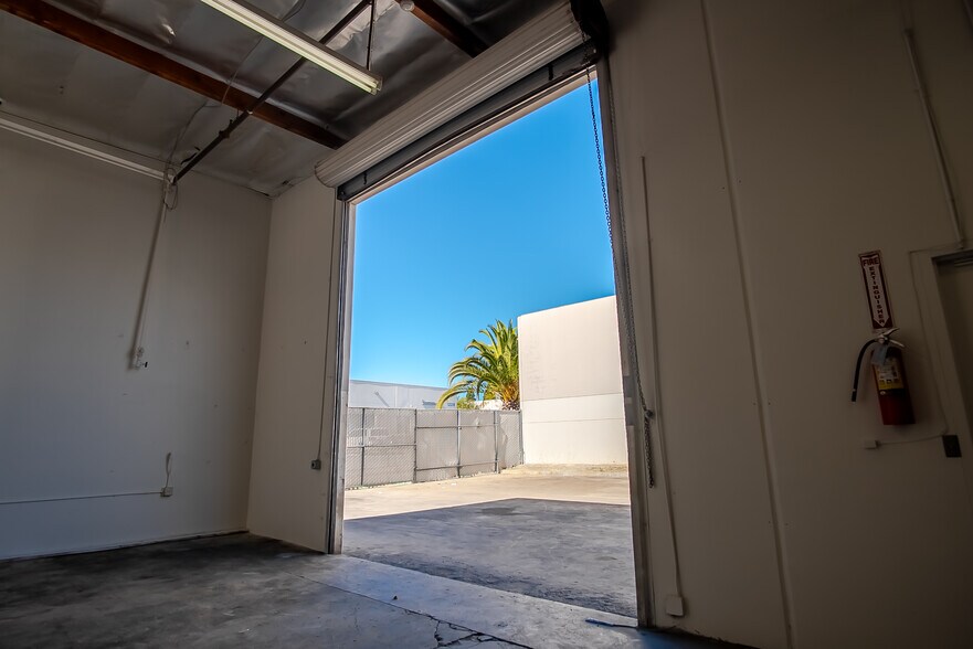 More Photos Of 1220 Keystone Way, Vista Warehouse For Sale