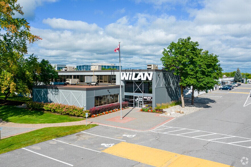 More Photos Of 1891-1941 Robertson Rd, Ottawa Office For Lease