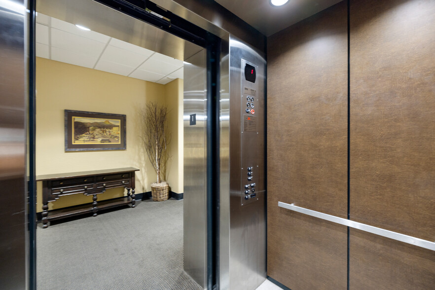 More Photos Of 325 W Gurley St, Prescott Office Residential For Lease