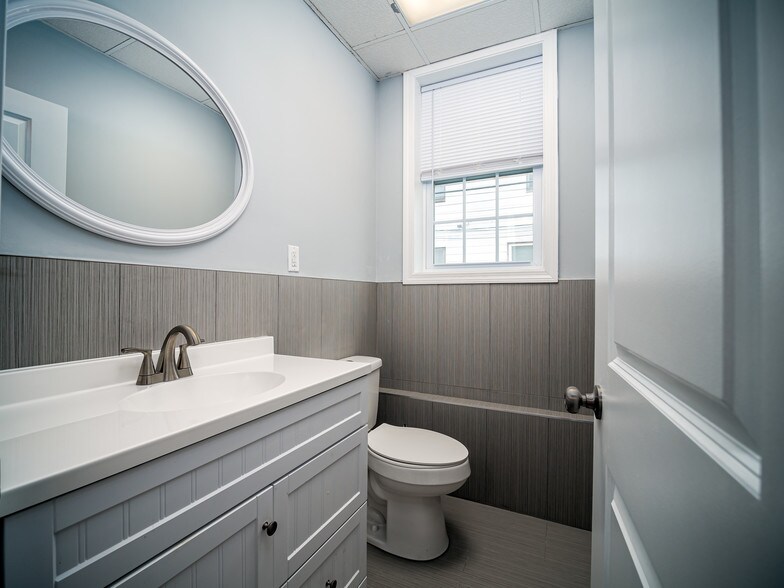 More Photos Of 100 Central St, Milford Warehouse For Lease