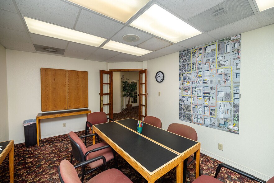 More Photos Of 116 W Pine Ave, El Dorado Office Residential For Sale