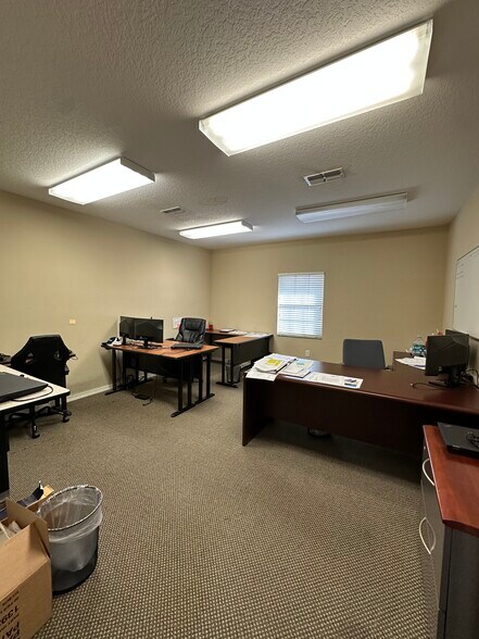 More Photos Of 8345 Gunn Hwy, Tampa Office For Sale