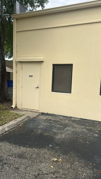 More Photos Of 13790-13798 NW 4th St, Sunrise Loft Creative Space For Lease