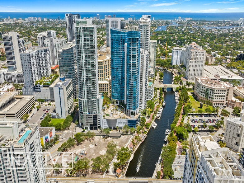 More Photos Of 32 Las Olas blvd, Fort Lauderdale Restaurant For Lease