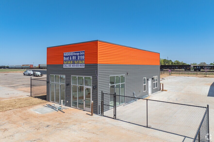 More Photos Of 1600 S Broadway Ave, Moore Unknown For Lease