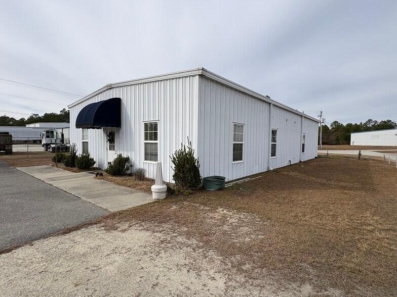 More Photos Of 11375 US-701 Hwy, Elizabethtown Refrigeration Cold Storage For Sale