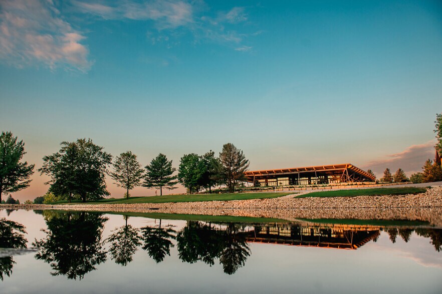 More Photos Of 324183 Mount Elgin Rd, South-West Oxford Golf Course Driving Range For Sale