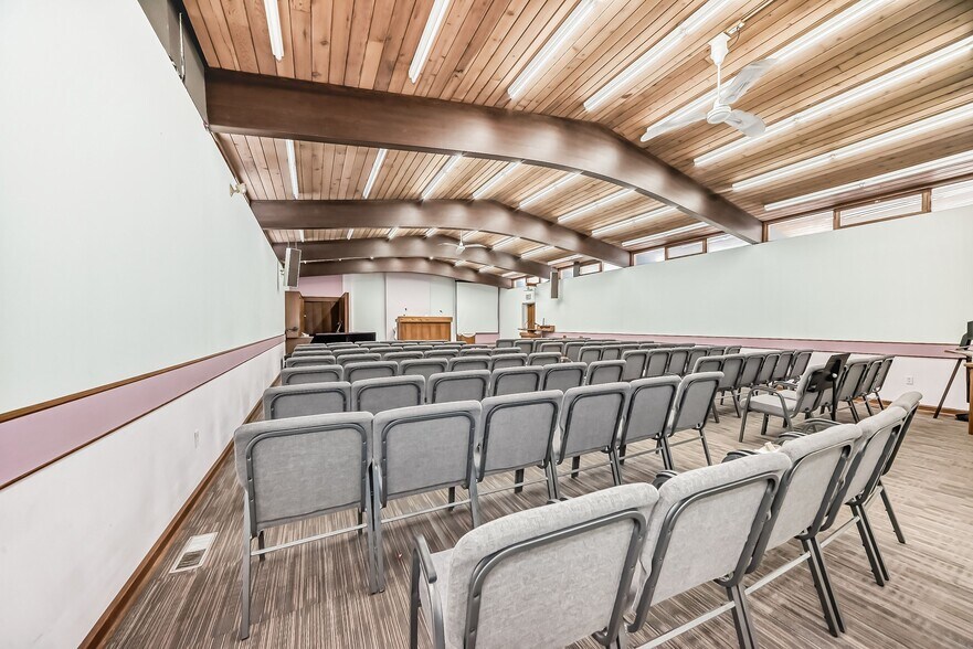 More Photos Of 12703 109 St NW, Edmonton Religious Facility For Sale