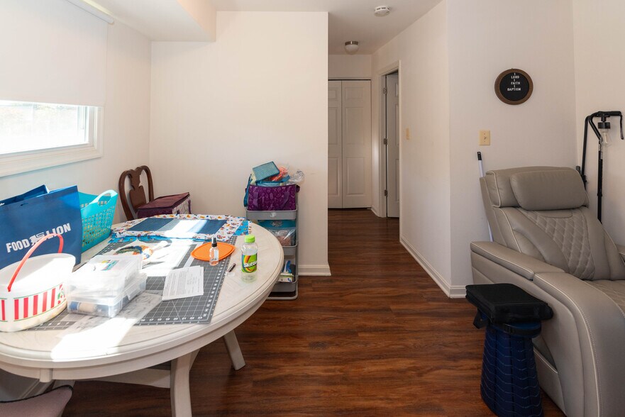 More Photos Of 1214 Walker Ave, Baltimore Apartments For Sale