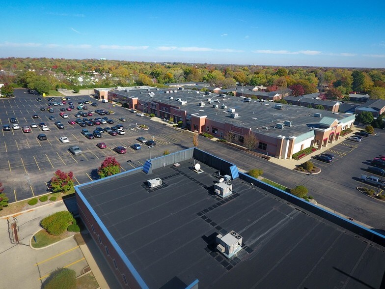 More Photos Of 890-896 S Main St, Centerville Supermarket For Lease