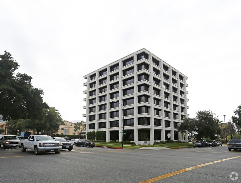 More Photos Of 500 E Olive Ave, Burbank Medical For Lease