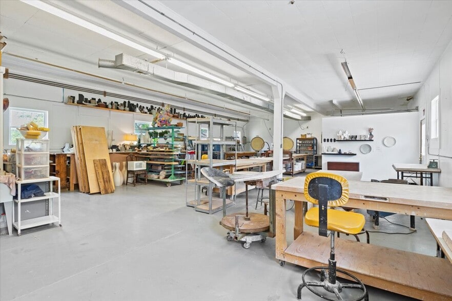 More Photos Of 8732 Main St, Honeoye Freestanding For Sale