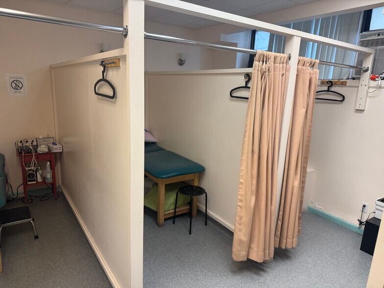 More Photos Of 37-31 149th St, Flushing Apartments For Sale