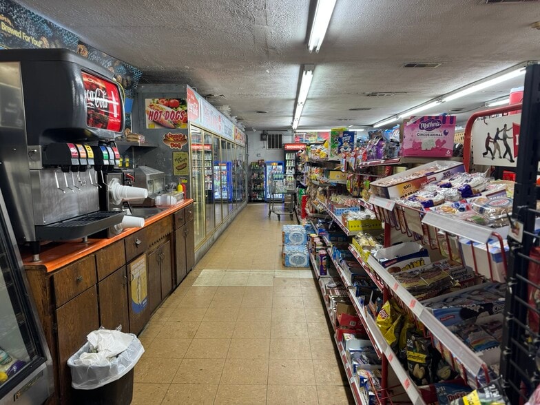 More Photos Of 558 Gordon Hwy, Gordon Convenience Store For Sale