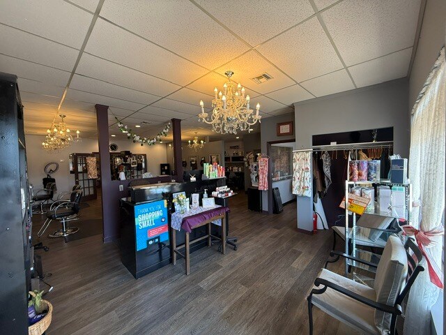 More Photos Of 55 Sound Ave, Mattituck General Retail For Lease