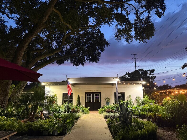 Primary Photo Of 1480 E Michigan St, Orlando Freestanding For Sale