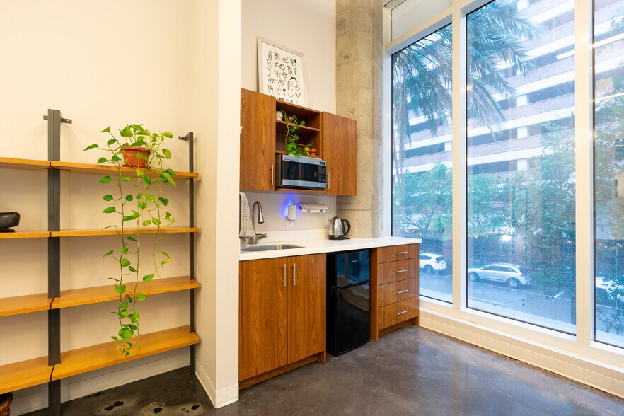 More Photos Of 175 1st St S, Saint Petersburg Medical For Lease