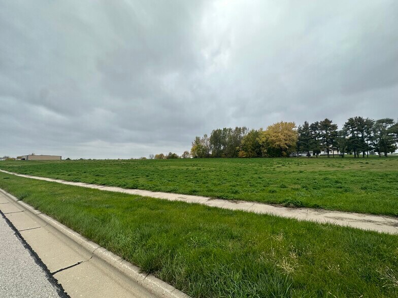 More Photos Of 1445 Vision Dr, Platteville Land For Sale