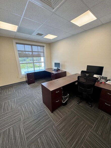 More Photos Of 172 Luds Way, Dothan Office For Lease