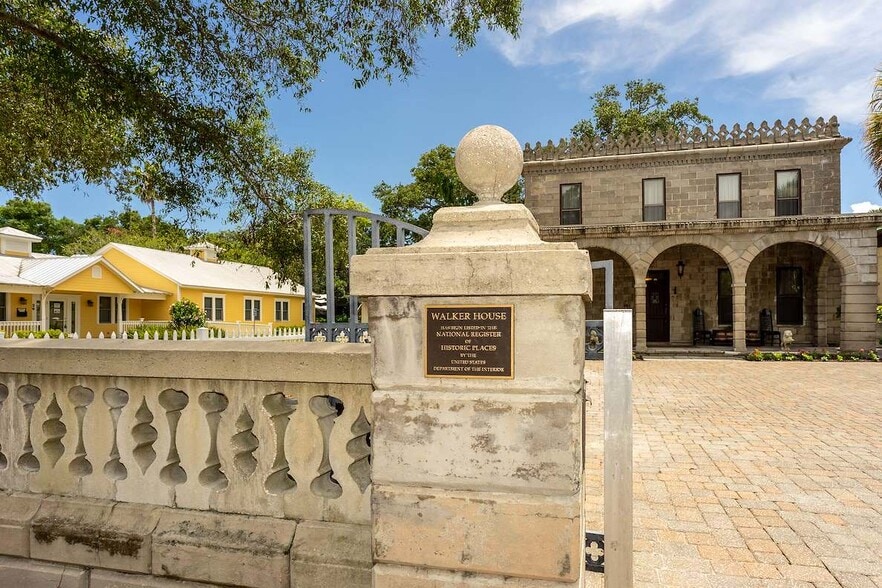 More Photos Of 33 Old Mission Ave, Saint Augustine Specialty For Sale