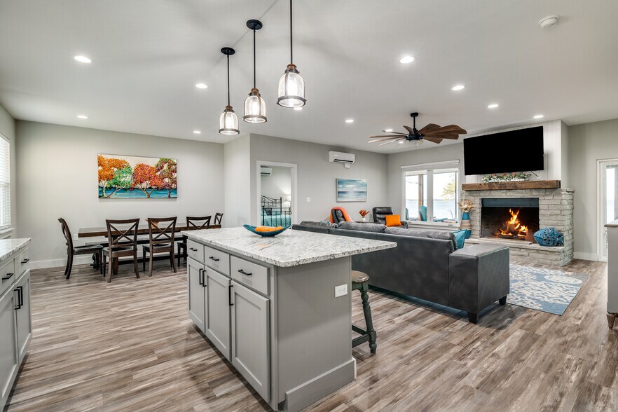 More Photos Of Richland Chambers Lake, Streetman Land For Sale