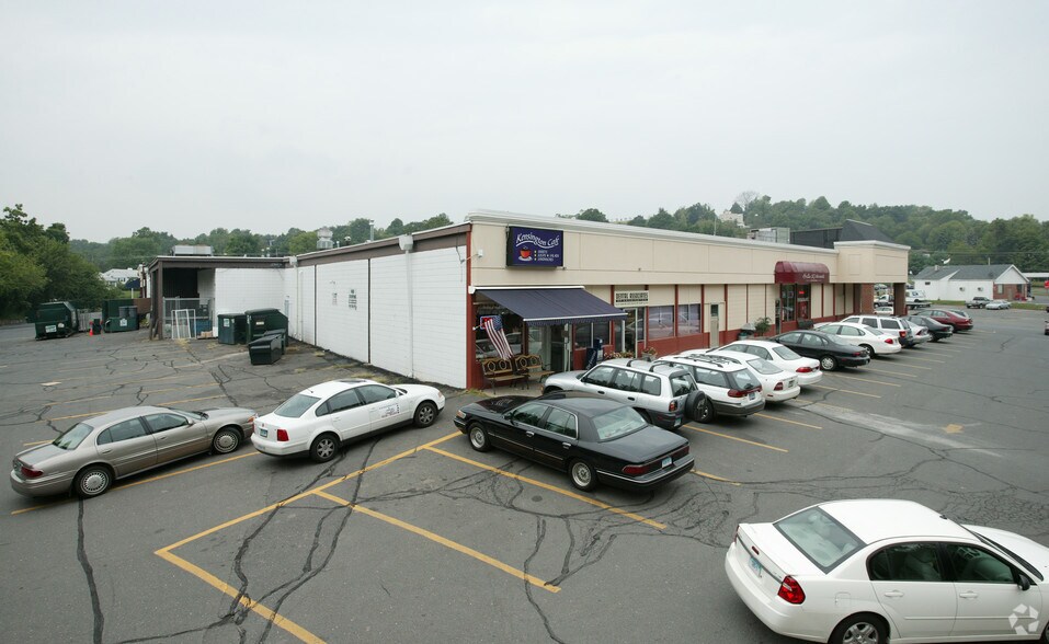 More Photos Of 41 Chamberlain Hwy, Berlin Freestanding For Lease