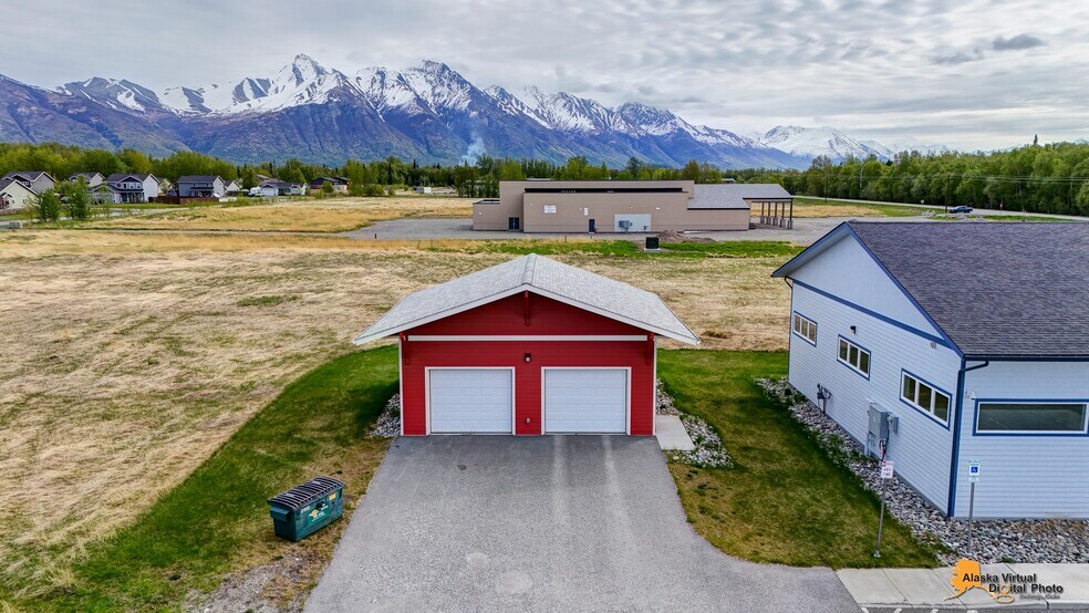 More Photos Of 1075 S Inner Springer Loop, Palmer Industrial For Sale