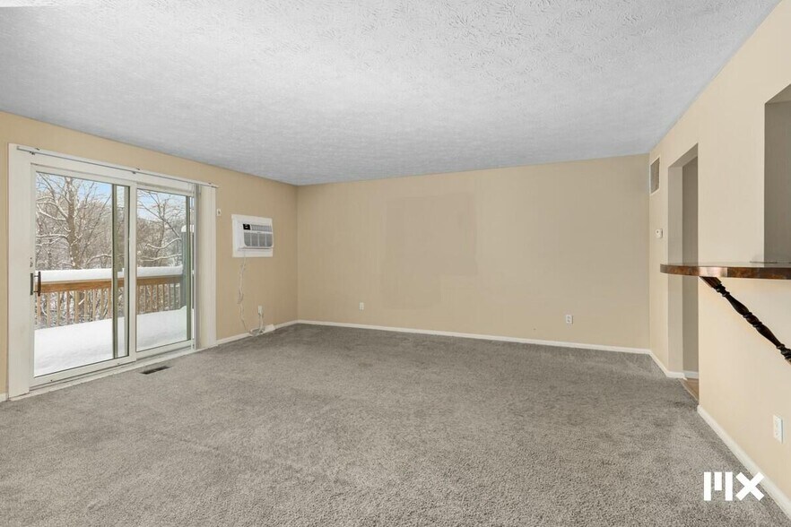 More Photos Of 2535 7th St, Shelbyville Apartments For Sale