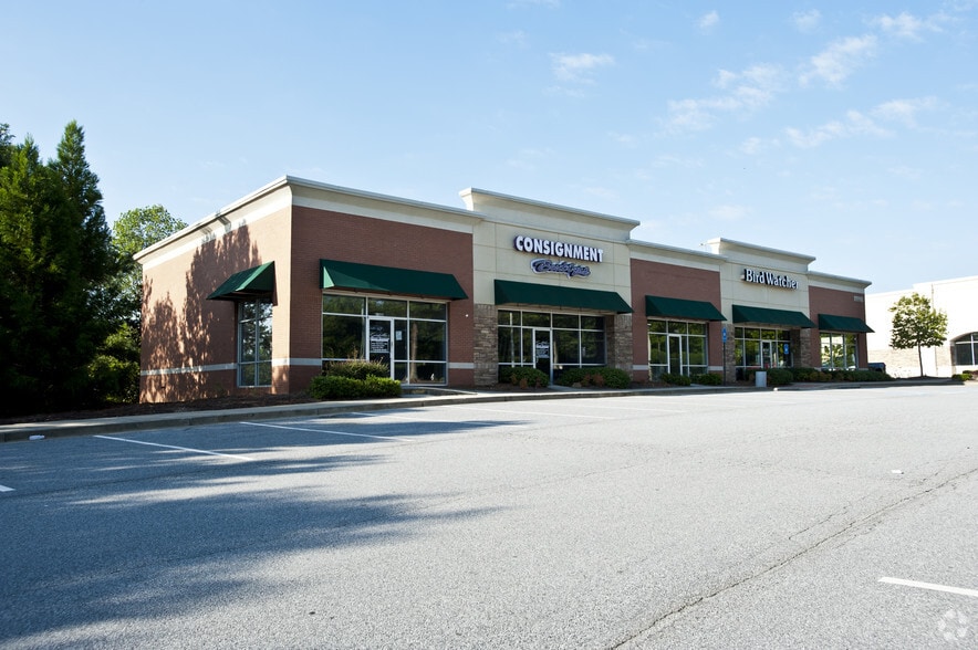 Primary Photo Of 2101 Mall of Georgia Blvd, Buford General Retail For Lease
