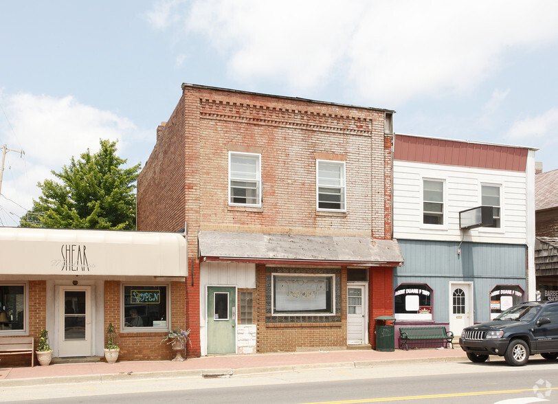 Primary Photo Of 124 W State St, Montrose Storefront Retail Residential For Sale