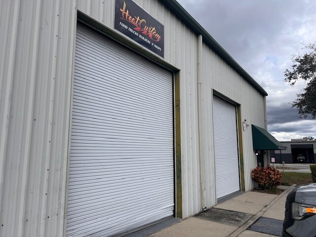 More Photos Of 4050-4060 Louis Ave, Holiday Warehouse For Lease